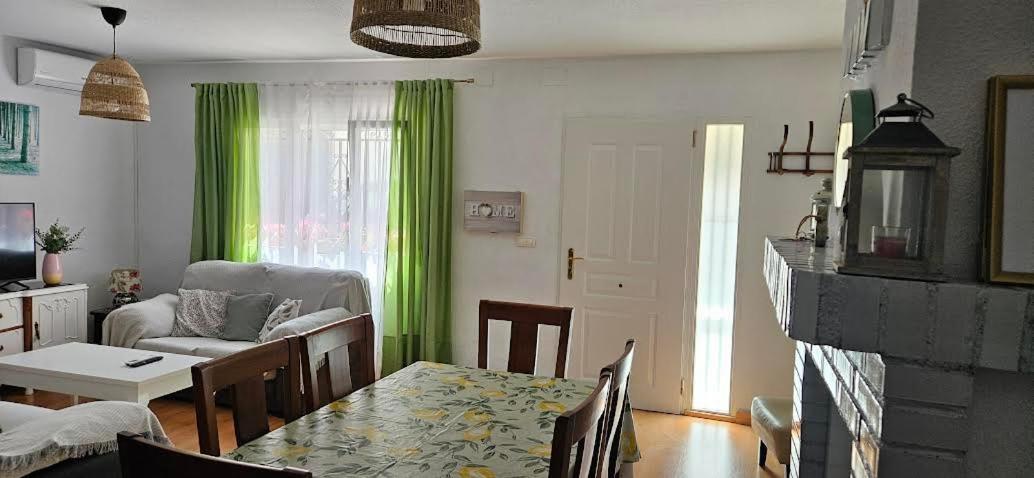 Casa De 5 Habitaciones Hasta 9 Plazas, La Casilla En Durcal, Granada Екстер'єр фото